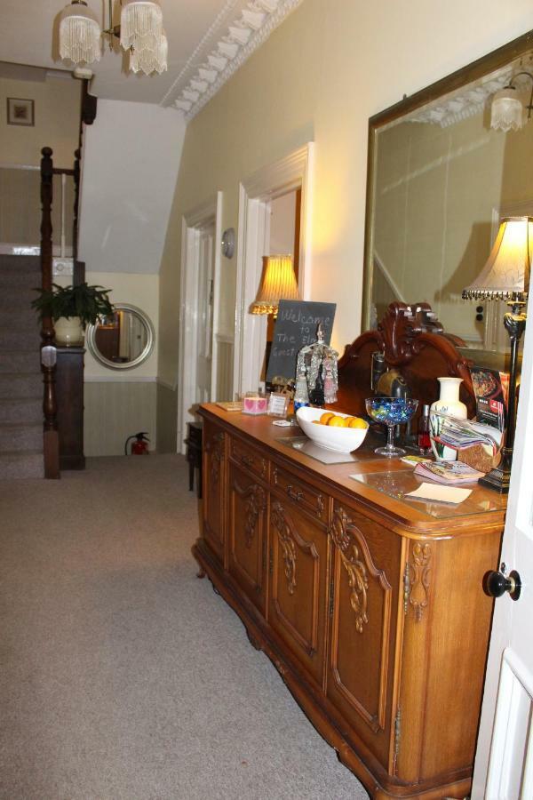 The Elms Guest House Bristol Filton Esterno foto
